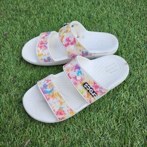 CROCS CLASSIC Tie Dye - Women's Sandals - SIZE 9